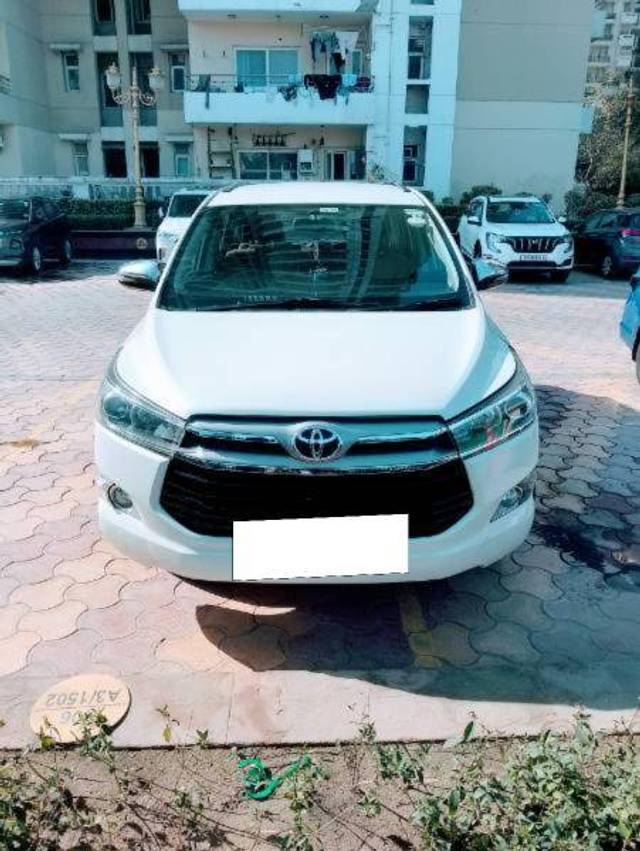 https://images10.gaadi.com/usedcar_image/4377100/original/6ee280c91fd52efae5a3ead37359843c.jpg?imwidth=6400