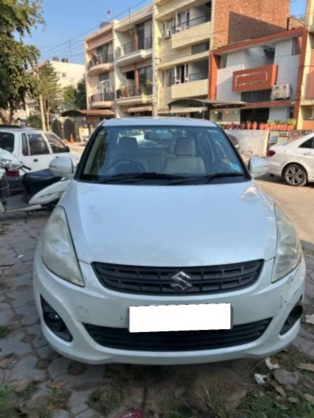 https://images10.gaadi.com/usedcar_image/4377105/original/processed_ce1964ab-c774-48bc-967d-e0a876802821.jpg?imwidth=6402