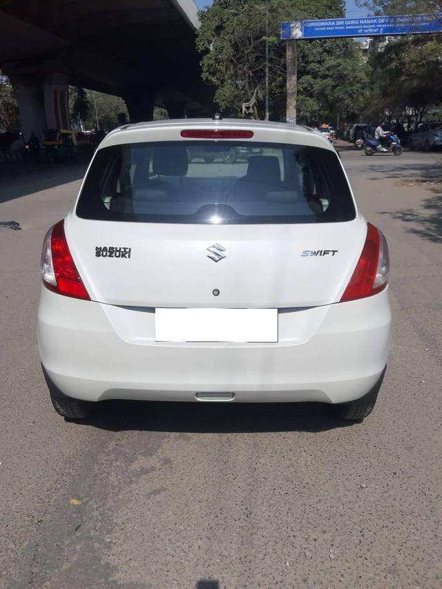 https://images10.gaadi.com/usedcar_image/4377189/original/processed_d6bb1c65edc97c6677968d0040ed331f.jpg?imwidth=6402