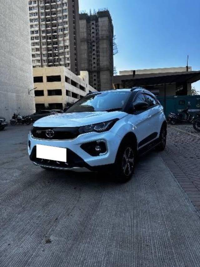 https://images10.gaadi.com/usedcar_image/4377214/original/processed_868db002-4903-425c-a366-4c5556588af8.jpeg?imwidth=6400