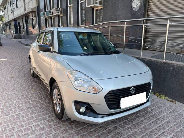 https://images10.gaadi.com/usedcar_image/4377296/original/processed_093d082446335402390569a9c6a79093.jpg?imwidth=6400