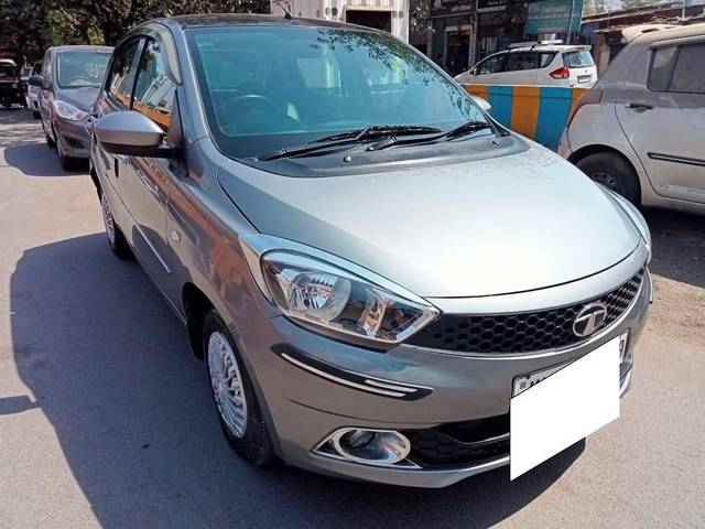 https://images10.gaadi.com/usedcar_image/4377325/original/processed_b8d42d5b7a9db349e502299ce27277ec.jpg?imwidth=6400