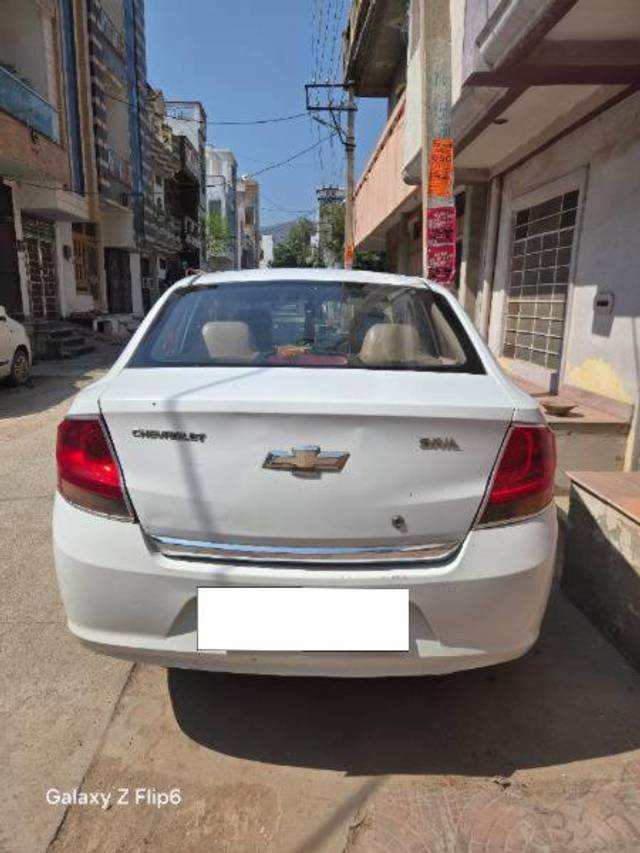 https://images10.gaadi.com/usedcar_image/4377339/original/processed_a7a0160b-0654-4b8b-a13e-4113fbb070a1.jpg?imwidth=6402