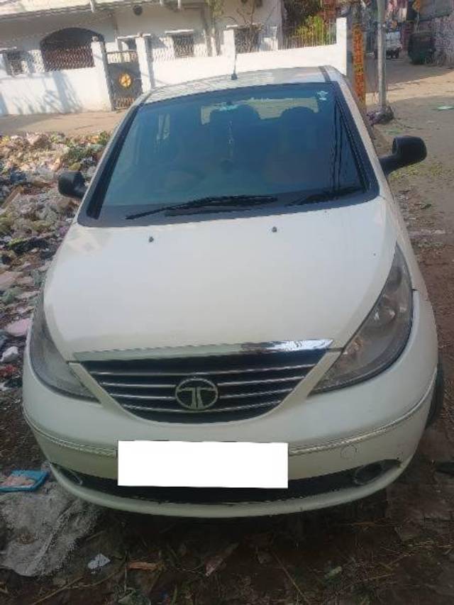 https://images10.gaadi.com/usedcar_image/4377343/original/processed_3803fcd3-964d-45f9-b634-0a3f71c432b5.jpg?imwidth=6400