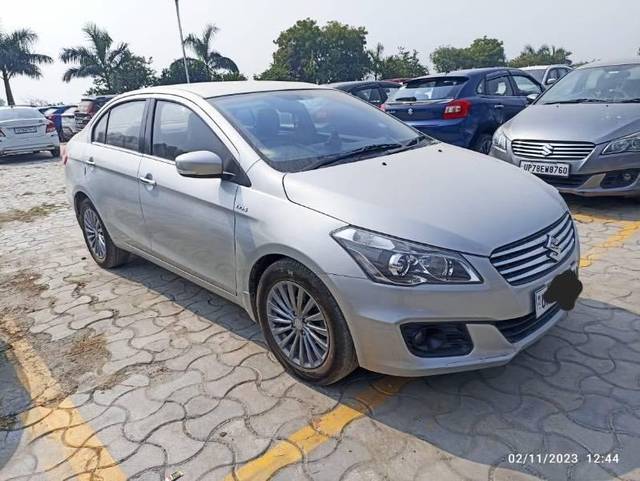 https://images10.gaadi.com/usedcar_image/4377354/original/processed_b88a6b45-e3f9-4d2d-9b03-7410b96a3f0e.jpeg?imwidth=6402