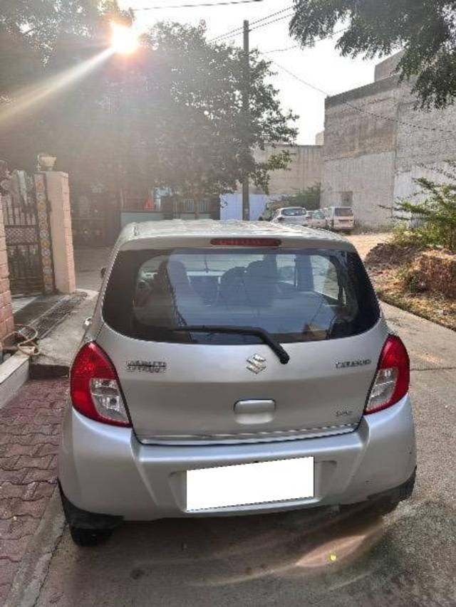 https://images10.gaadi.com/usedcar_image/4377461/original/processed_185d07d0-1b0d-4696-b9a3-69cbea3231de.jpeg?imwidth=6401