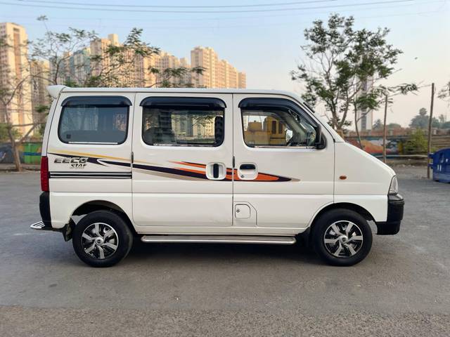 https://images10.gaadi.com/usedcar_image/4377469/original/processed_b9a15c60667ca61d268f24574f24ead0.jpg?imwidth=6401