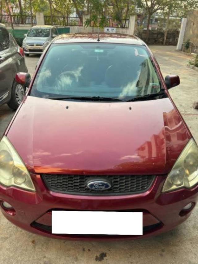 https://images10.gaadi.com/usedcar_image/4377498/original/processed_e57011a6-9bd4-44cd-a92c-c1d90bc2e401.jpg?imwidth=6400