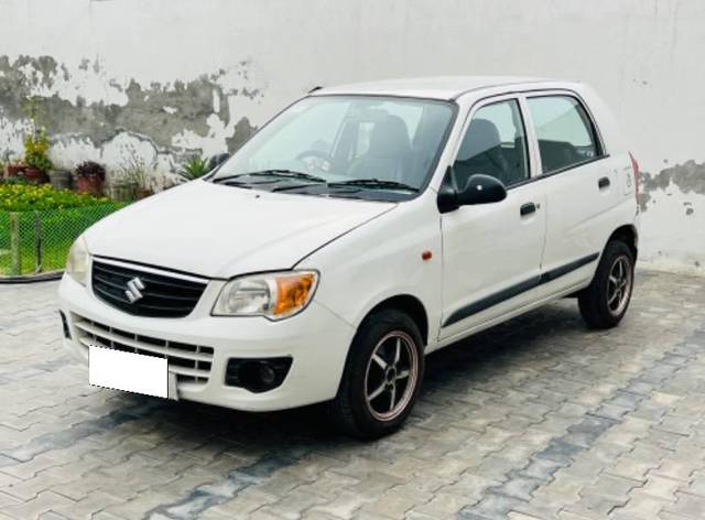 https://images10.gaadi.com/usedcar_image/4377511/original/processed_723fe061-6424-4f16-969f-c653b8ae11d0.jpeg?imwidth=6402