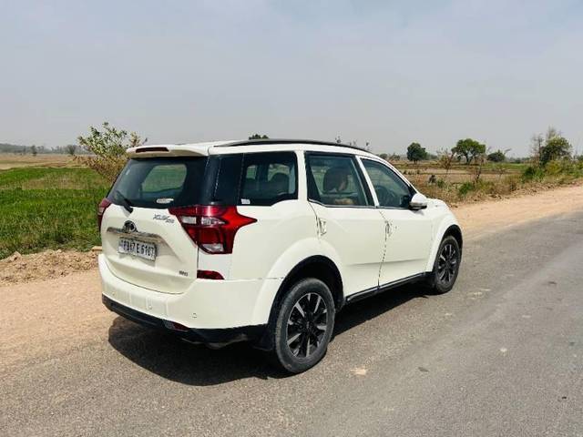 https://images10.gaadi.com/usedcar_image/4377595/original/processed_96233762-999b-4e84-88a9-588238572217.jpg?imwidth=6402