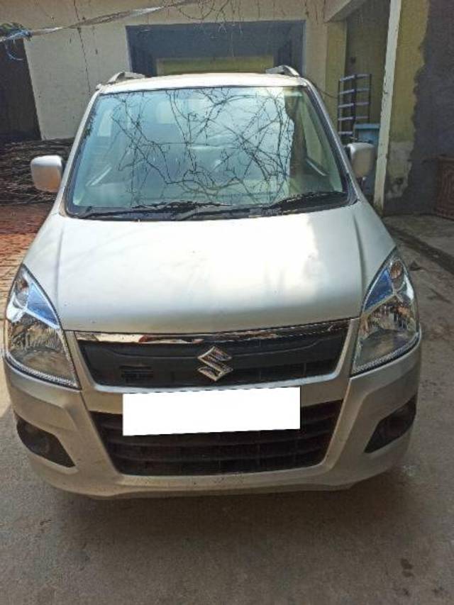 https://images10.gaadi.com/usedcar_image/4377630/original/processed_512ab082-3da4-4d8b-b411-7a9ee8e8a644.jpg?imwidth=6400