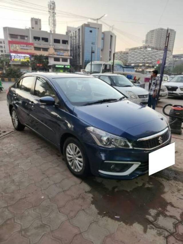 https://images10.gaadi.com/usedcar_image/4377655/original/processed_b2b4dbe6-ea44-4d2a-b030-7b1696b2d898.jpg?imwidth=6400