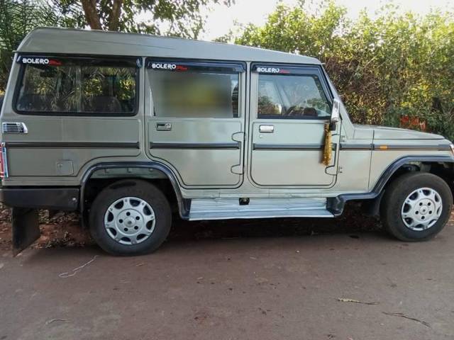 https://images10.gaadi.com/usedcar_image/4377678/original/processed_a86e62bc-ad21-4b57-87c1-97e8f66c4fe0.jpg?imwidth=6402