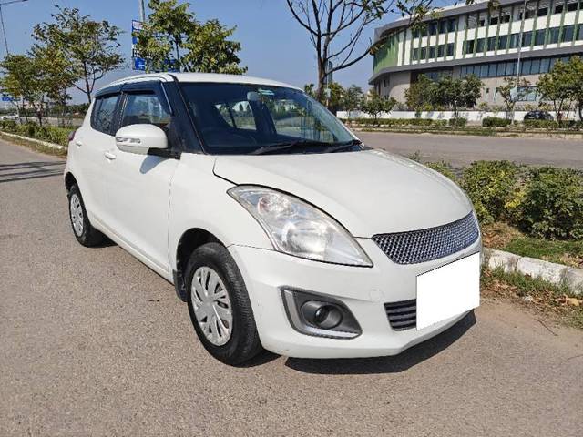 https://images10.gaadi.com/usedcar_image/4377692/original/processed_d6ea2874-3e26-4c91-b37c-23897b6482fd.jpg?imwidth=6400