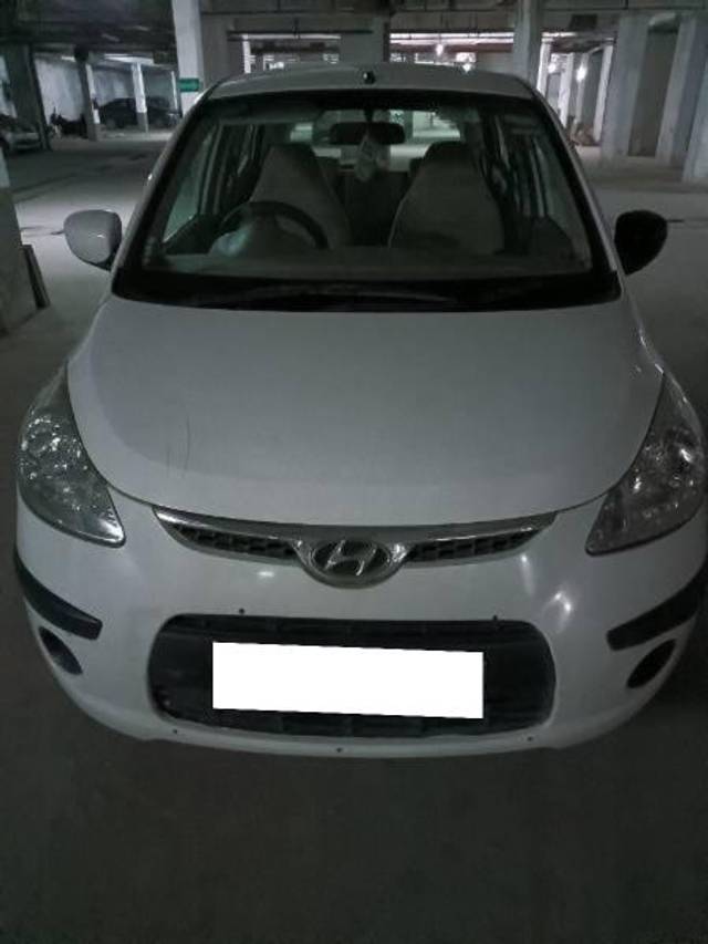 https://images10.gaadi.com/usedcar_image/4377697/original/processed_df53ae40-4ffa-453e-8fad-b25e6b548e01.jpg?imwidth=6400