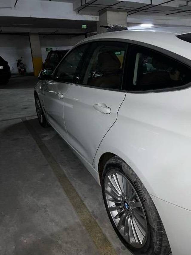 https://images10.gaadi.com/usedcar_image/4377746/original/15f1dd92881f1f5a58dff92ac6d731e7.jpeg?imwidth=6401