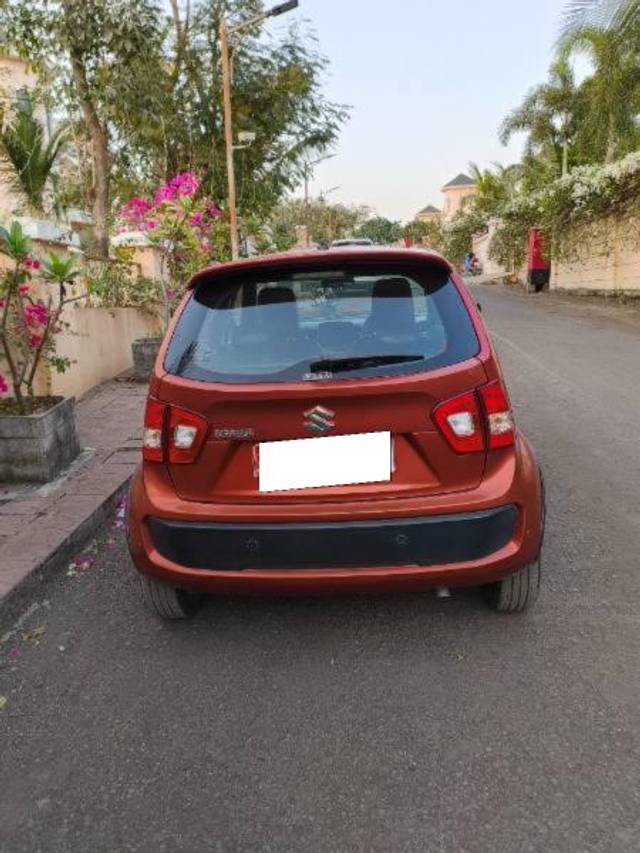 https://images10.gaadi.com/usedcar_image/4377844/original/processed_ca62d025-6e0f-4b30-9e37-8fb2232de67a.jpg?imwidth=6402