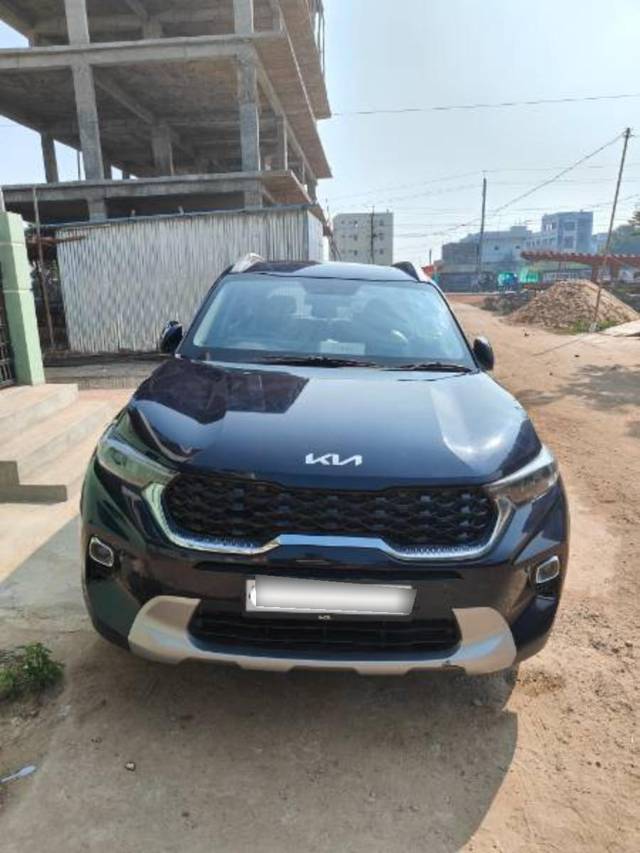 https://images10.gaadi.com/usedcar_image/4377909/original/processed_1822fa72-8fac-4a03-8b52-e3575dcdf711.jpg?imwidth=6402