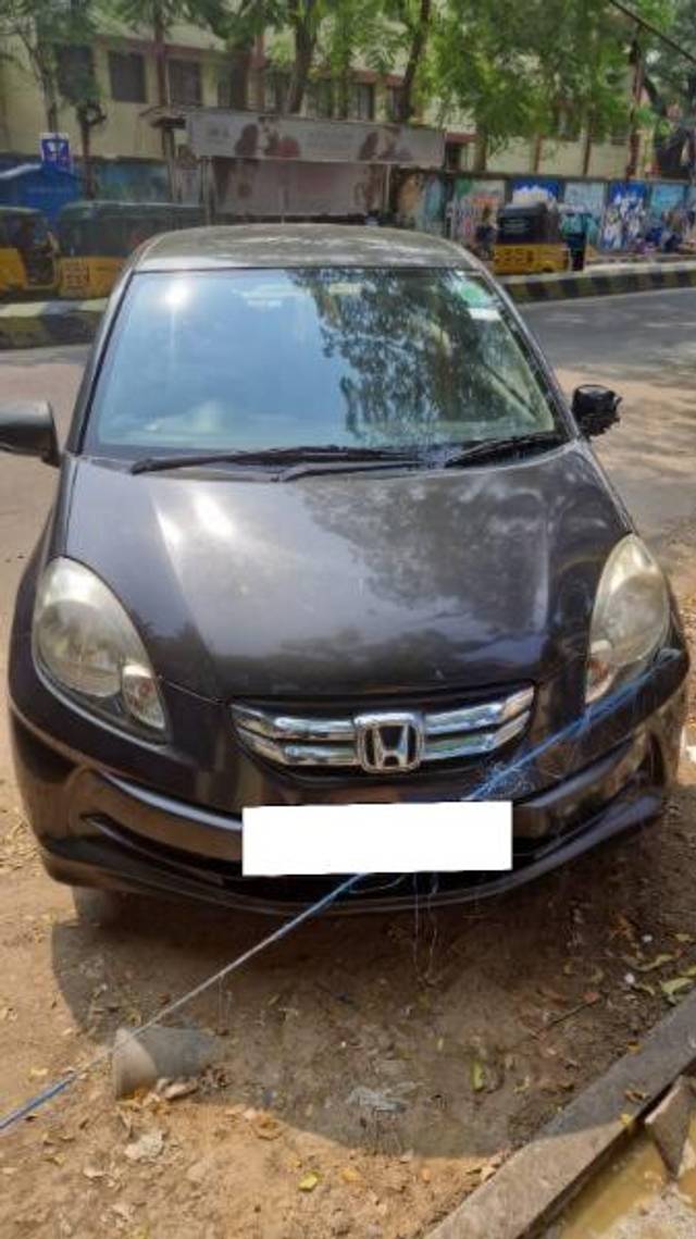 https://images10.gaadi.com/usedcar_image/4378005/original/processed_5cea68cc-f523-4b08-b2e3-36a6d523a974.jpg?imwidth=6400