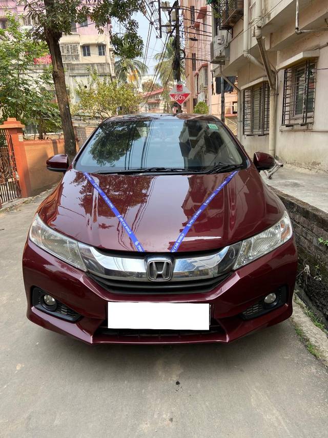 https://images10.gaadi.com/usedcar_image/4378060/original/processed_a03671da332004c672d0bb7dfa2b5ac9.jpg?imwidth=6400