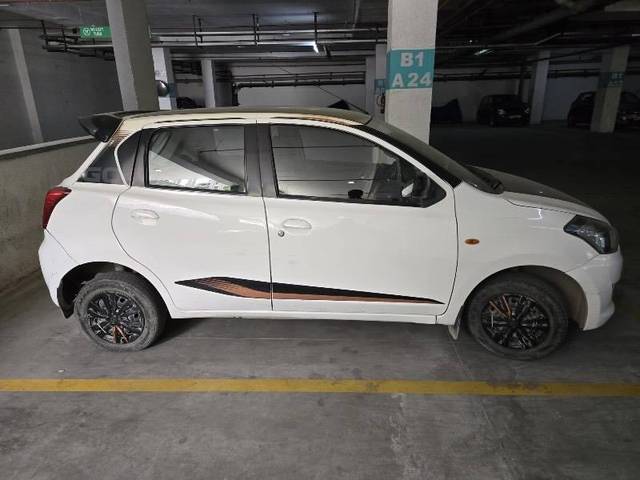 https://images10.gaadi.com/usedcar_image/4378147/original/processed_440fa085-6adc-4772-b679-cf189d068533.jpeg?imwidth=6401