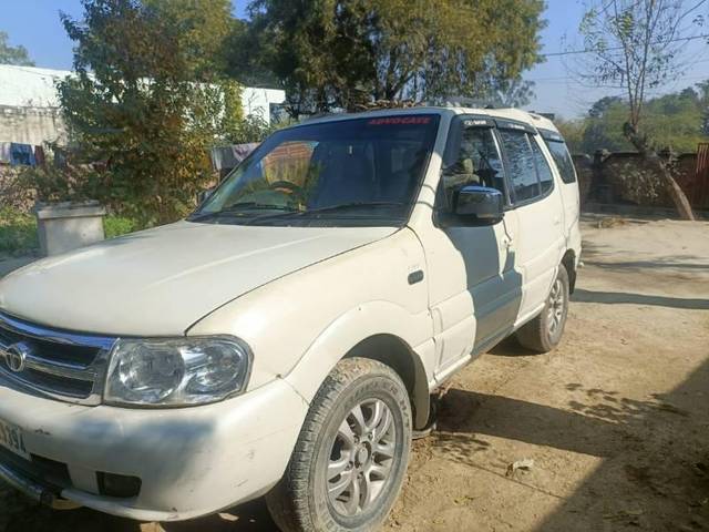 https://images10.gaadi.com/usedcar_image/4378174/original/processed_69838223-a046-479b-acb2-a9ae6639fe6a.jpg?imwidth=6400