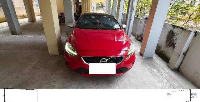 https://images10.gaadi.com/usedcar_image/4378296/original/processed_000ea36d-c1c4-4f59-ab4b-0c55b8c879c8.jpg?imwidth=6400