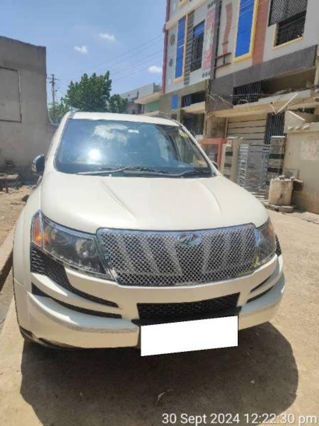 https://images10.gaadi.com/usedcar_image/4378342/original/processed_7e804900-9362-4c23-8ce2-c2cbe1d11710.jpg?imwidth=6400