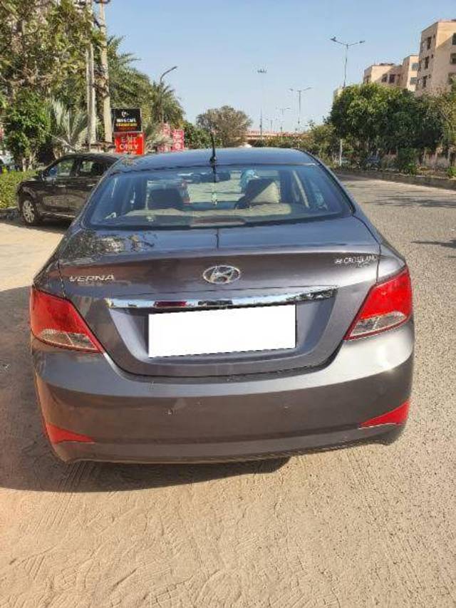 https://images10.gaadi.com/usedcar_image/4378364/original/5555375e992375531bd70d5225b10088.jpg?imwidth=6401