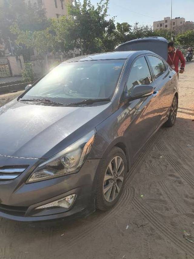 https://images10.gaadi.com/usedcar_image/4378364/original/7805b97aeec94727d247d59a2bfd8c5d.jpg?imwidth=6402