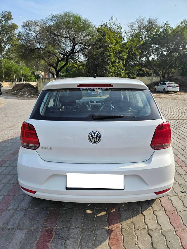 https://images10.gaadi.com/usedcar_image/4378375/original/processed_a1bbdda7814514f87e2298971141630a.jpg?imwidth=6402