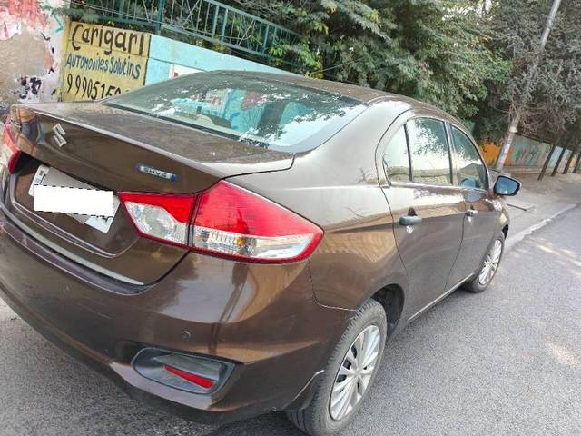 https://images10.gaadi.com/usedcar_image/4378470/original/72d81521e36ece2cf87d7b2dc75fa0ca.jpg?imwidth=6401