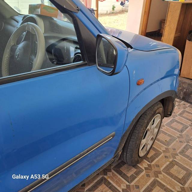 https://images10.gaadi.com/usedcar_image/4378491/original/processed_530597ac283b4b2fa26c214f4f9915cb.jpg?imwidth=6402