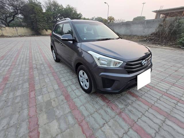 https://images10.gaadi.com/usedcar_image/4378582/original/processed_7d2f8192e760868c83e87e15a6d87e8a.jpg?imwidth=6400