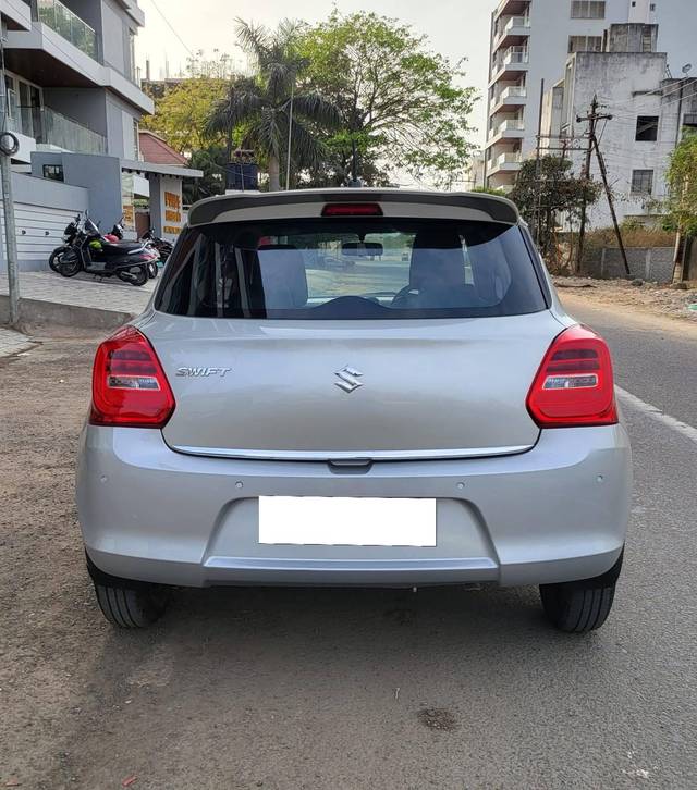 https://images10.gaadi.com/usedcar_image/4378588/original/processed_d4644ded535d2aa6deb3625a898e9747.jpg?imwidth=6402