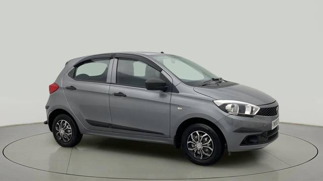 https://images10.gaadi.com/usedcar_image/4378602/original/e9a0c025b81acd8148b360aeeeb1b4d6.jpg?imwidth=6400