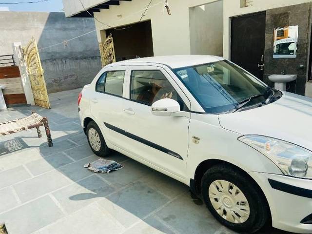 https://images10.gaadi.com/usedcar_image/4378609/original/processed_42595834-7fd8-40b9-91b3-7122b5cb3855.jpeg?imwidth=6401