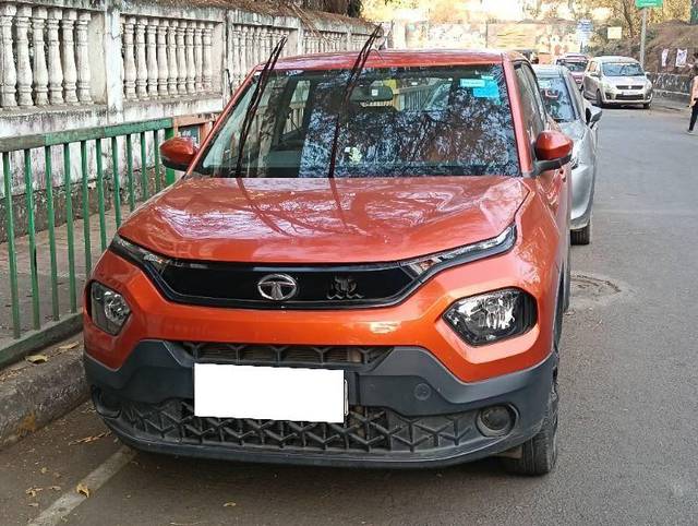 https://images10.gaadi.com/usedcar_image/4378650/original/d54ed1176a8e1ea4f93fbf9edfef5cc0.jpg?imwidth=6400