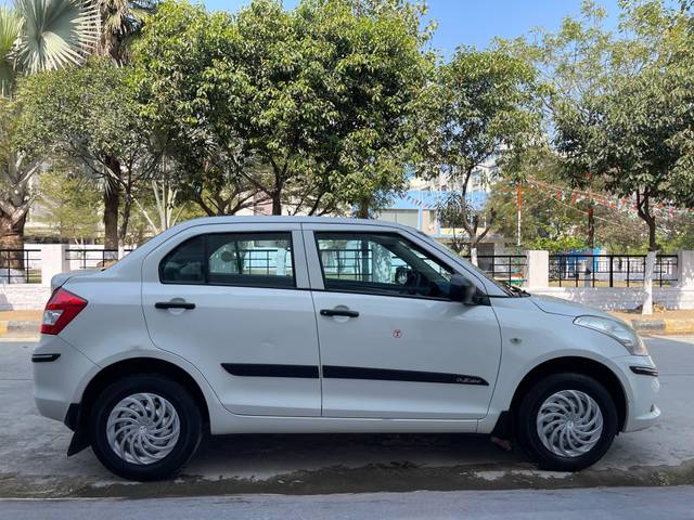 https://images10.gaadi.com/usedcar_image/4378696/original/processed_67f875eaf9d8d54097f16e7e10cbe192.jpg?imwidth=6401