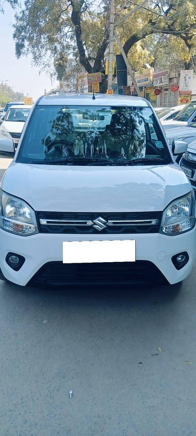 https://images10.gaadi.com/usedcar_image/4378706/original/processed_97acb40f8390be4eb69e1eeb4c03e626.jpg?imwidth=6402