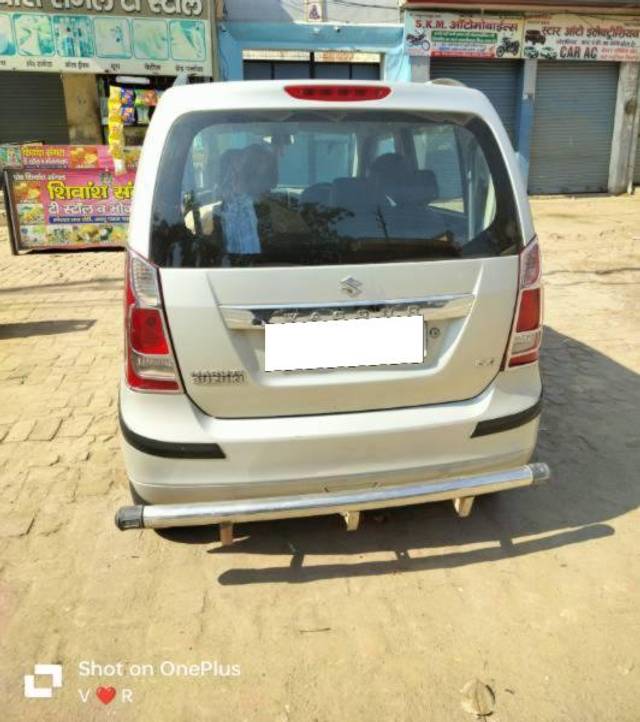 https://images10.gaadi.com/usedcar_image/4378739/original/processed_73e01b19-4545-4623-a7ce-a0aab2235ad7.jpg?imwidth=6401