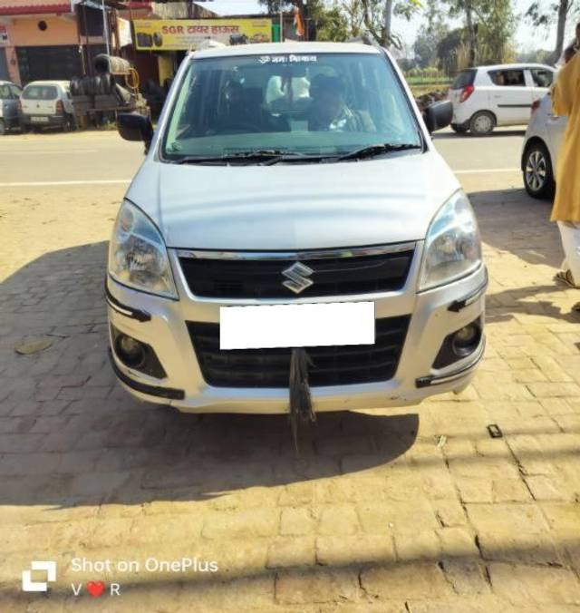 https://images10.gaadi.com/usedcar_image/4378739/original/processed_8758da53-2c60-4ac0-931c-cfa06e8e3a13.jpg?imwidth=6400