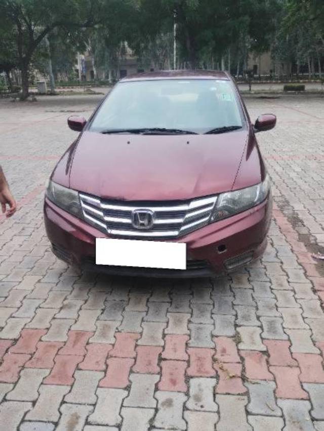 https://images10.gaadi.com/usedcar_image/4378802/original/processed_ccabc5ed-60e5-45d9-b4a0-f41139a4b050.jpg?imwidth=6400