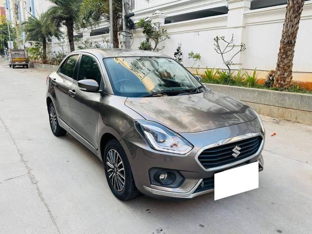 https://images10.gaadi.com/usedcar_image/4378813/original/processed_b8293dc8e7eaf23be784b6c978750522.jpg?imwidth=6400