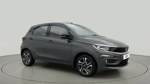 https://images10.gaadi.com/usedcar_image/4378826/original/129429eaf9e7aaaee64052578948d29f.jpg?imwidth=6400