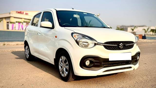 https://images10.gaadi.com/usedcar_image/4378915/original/processed_d6b32e41c39d048d8fb1f38153605361.jpg?imwidth=6400