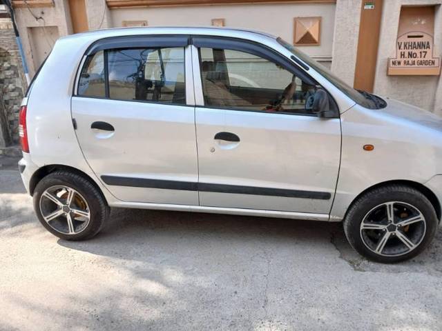 https://images10.gaadi.com/usedcar_image/4378977/original/processed_092898e6-cc0e-4816-bf4d-28626cd2f146.jpg?imwidth=6401