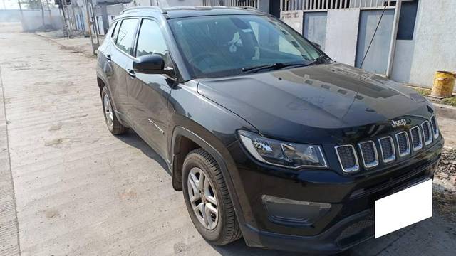 https://images10.gaadi.com/usedcar_image/4378980/original/processed_9f2ab367-beac-4246-b964-172321864ae7.jpg?imwidth=6400