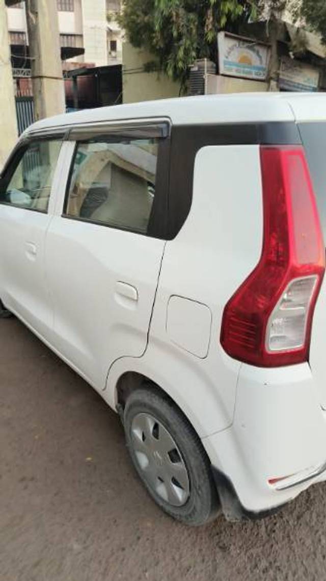 https://images10.gaadi.com/usedcar_image/4379012/original/43218081b592be310a6a0b0e1819a9c6.jpg?imwidth=6401