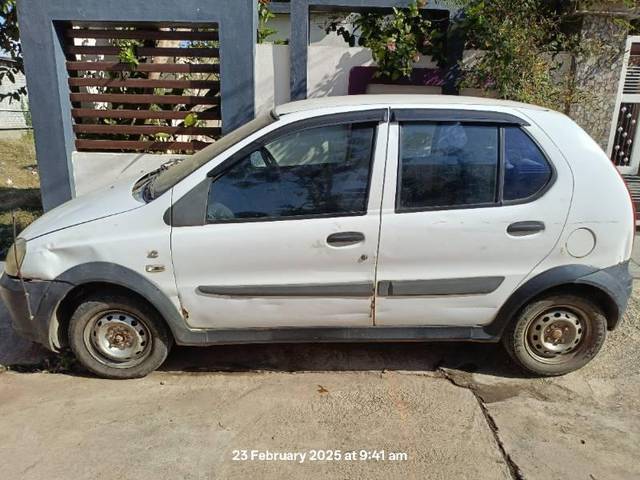 https://images10.gaadi.com/usedcar_image/4379090/original/processed_2754cd02-428a-47f3-82ca-b0fc32995442.jpg?imwidth=6402